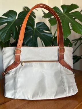Marino Orlandi White Italian Leather Shoulder Bag Large Tan Trim